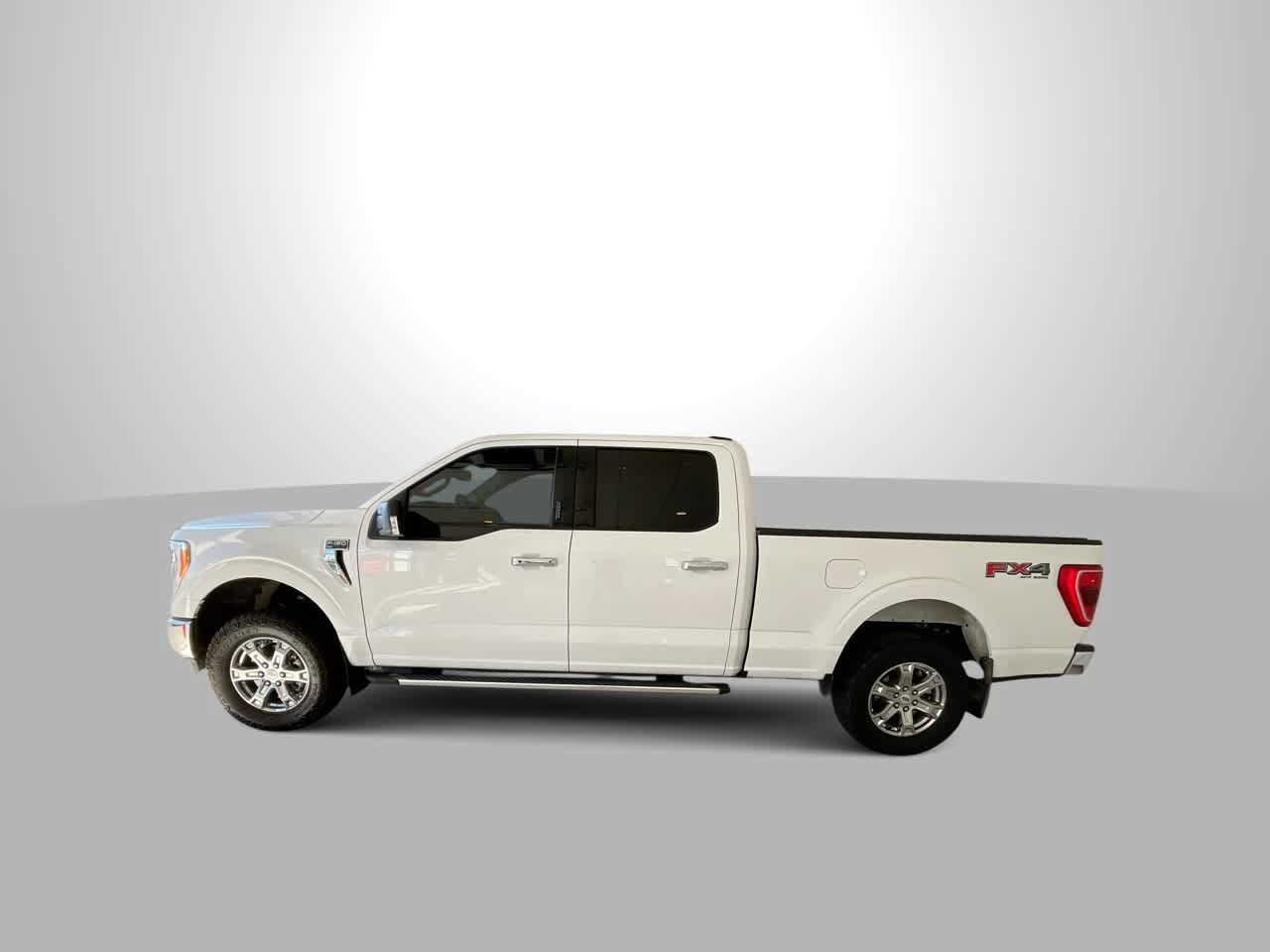 Used 2022 Ford F150 XLT w/ Equipment Group 302A High AWD/4WD image 5