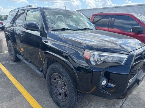 Used 2023 Toyota 4Runner SR5 image 2