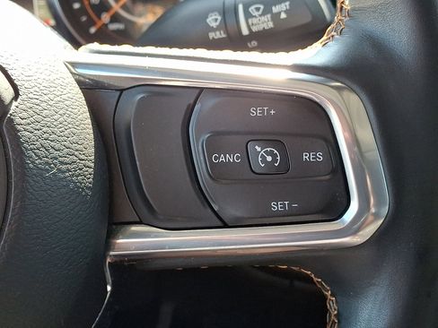 Certified 2021 Jeep Gladiator Overland image 25