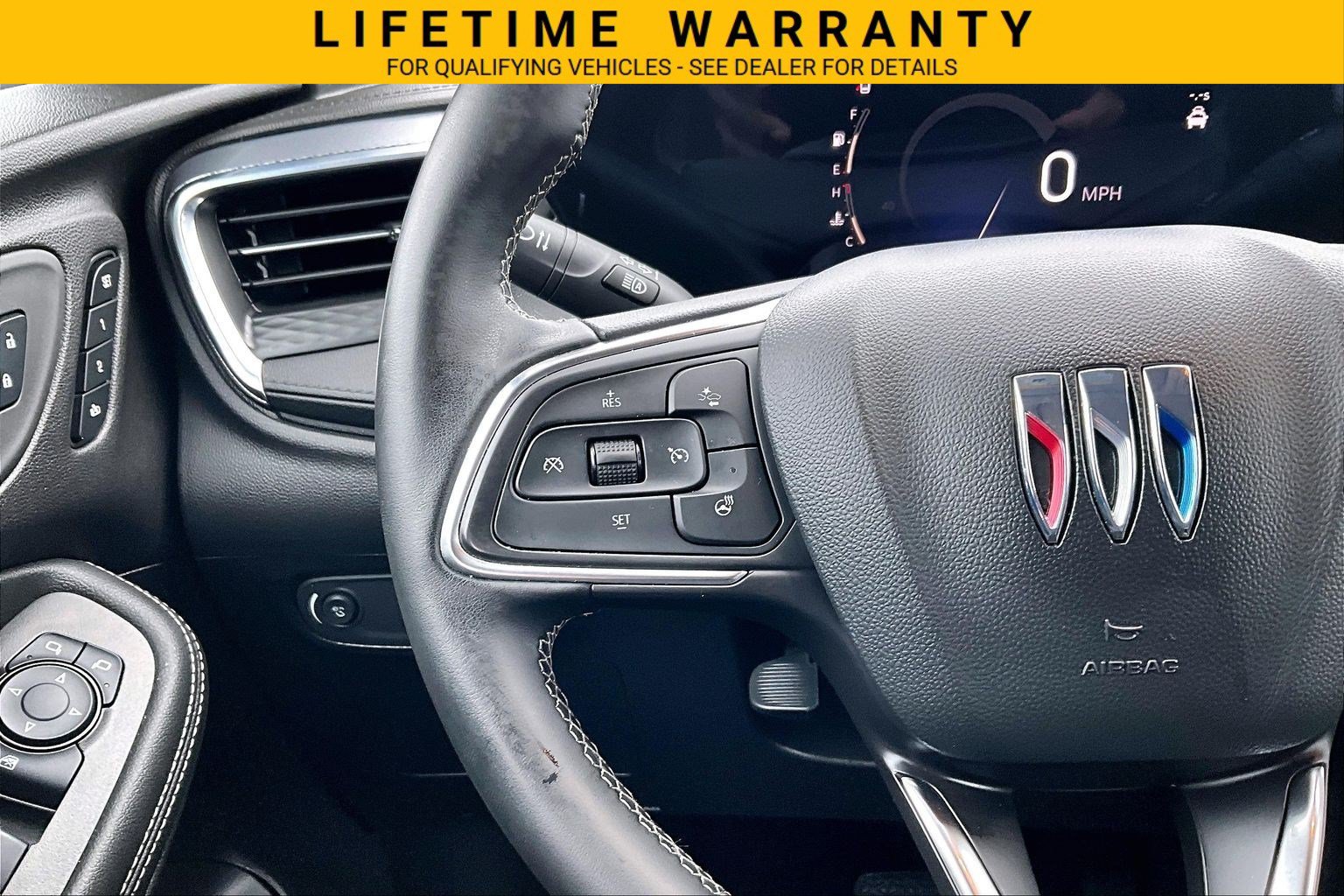Used 2025 Buick Encore GX Avenir w/ Avenir Technology Package FWD image 24