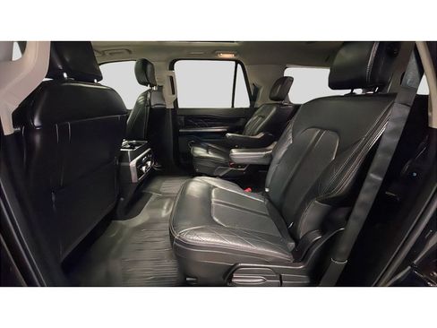 Used 2019 Ford Expedition Max Platinum AWD/4WD image 16
