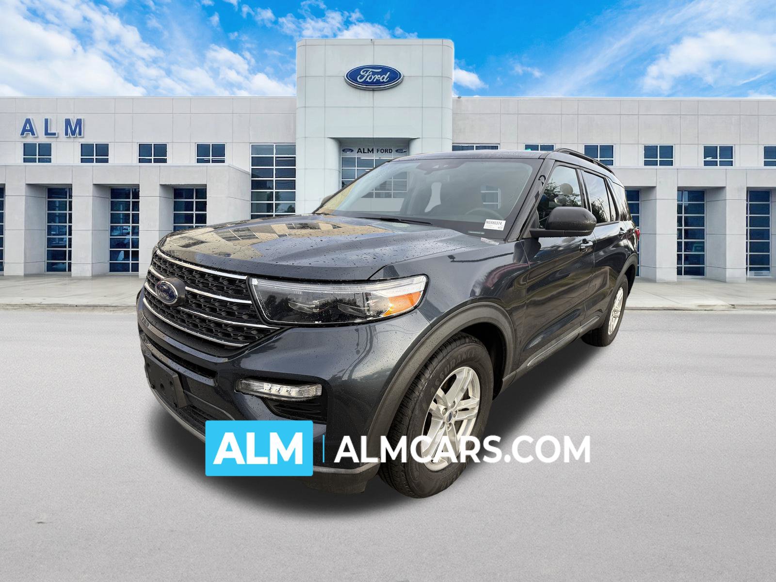 Used 2022 Ford Explorer XLT w/ Equipment Group 202A RWD image 1