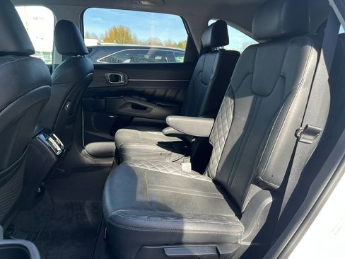 Used 2021 Kia Sorento SX Prestige image 31