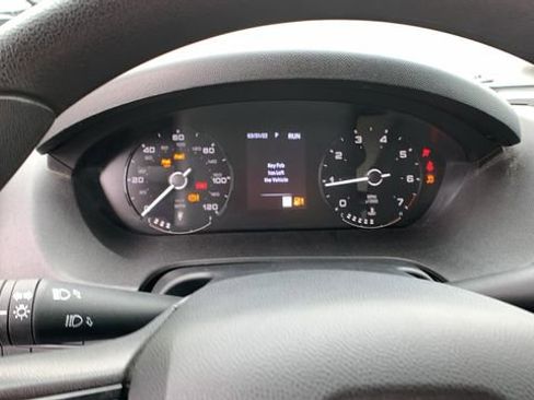 Used 2024 RAM ProMaster 2500 w/ Convenience Group FWD image 12