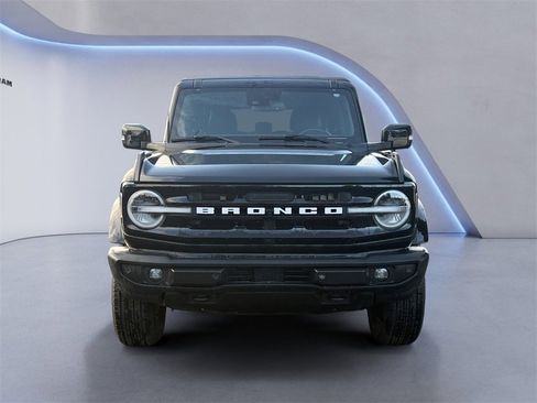 Used 2022 Ford Bronco Outer Banks image 8
