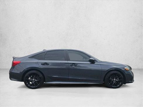Used 2024 Honda Civic Sport image 4