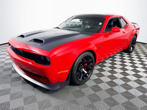 Used 2023 Dodge Challenger SRT Hellcat image 3