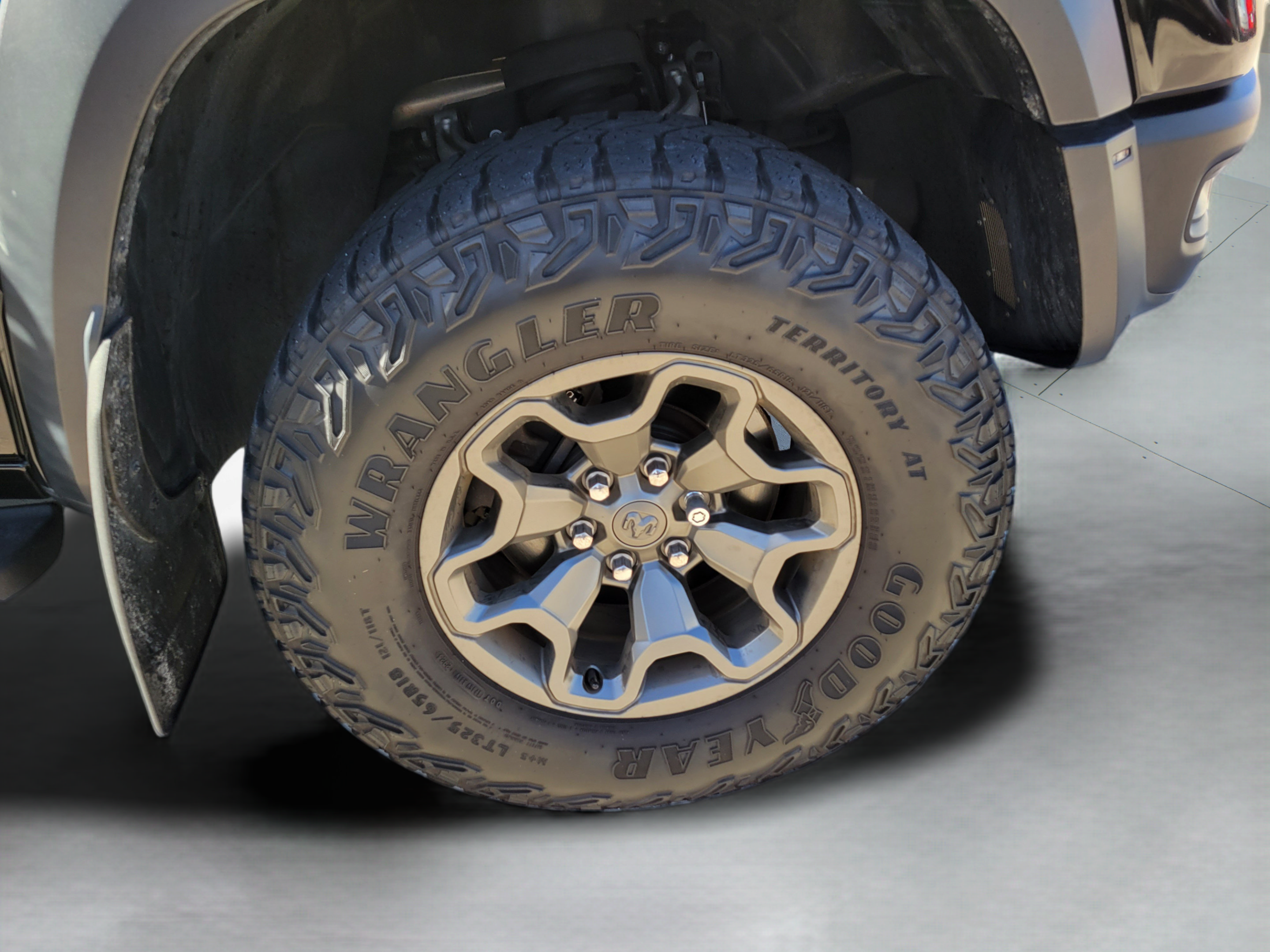 Used 2024 RAM 1500 TRX AWD/4WD image 30