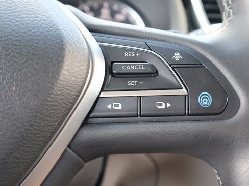 Certified 2023 INFINITI QX50 Luxe FWD image 26