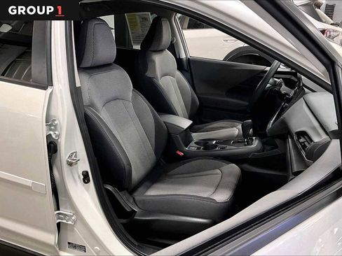 Certified 2024 Subaru Crosstrek 2.0i Premium image 8