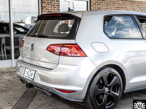 Used 2015 Volkswagen GTI S image 12