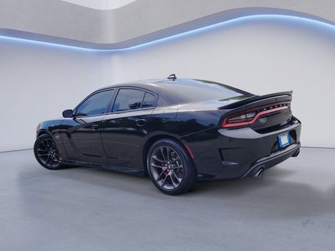 Used 2020 Dodge Charger Scat Pack RWD image 9