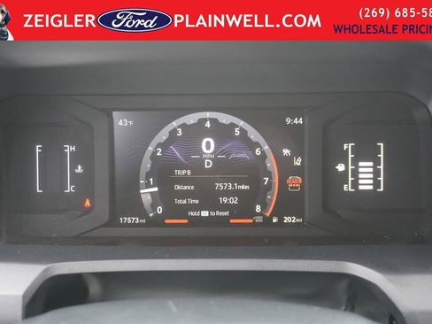 Used 2025 Toyota 4Runner SR5 image 28