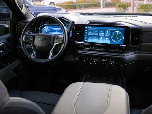 Used 2024 Chevrolet Silverado 2500 ZR2 w/ ZR2 Bison Edition image 29