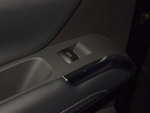 New 2026 Chevrolet Traverse LT w/ Midnight/Sport Edition image 43