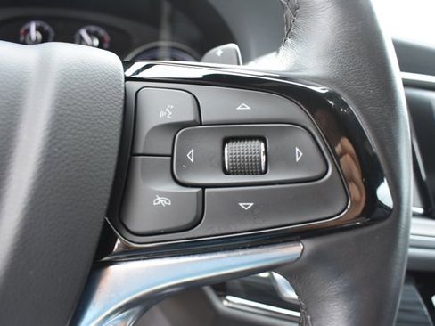 Used 2024 Buick Enclave Essence w/ Sport Touring Edition image 22