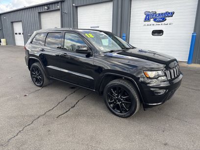 Used 2018 Jeep Grand Cherokee Altitude