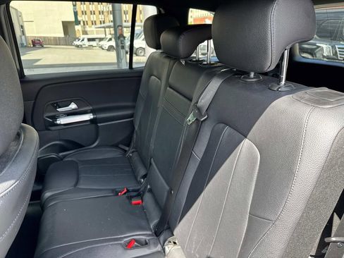 Used 2021 Mercedes-Benz GLB 250 image 15