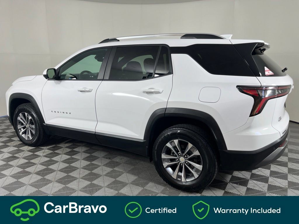 Used 2025 Chevrolet Equinox LT w/ Convenience Package II FWD image 10