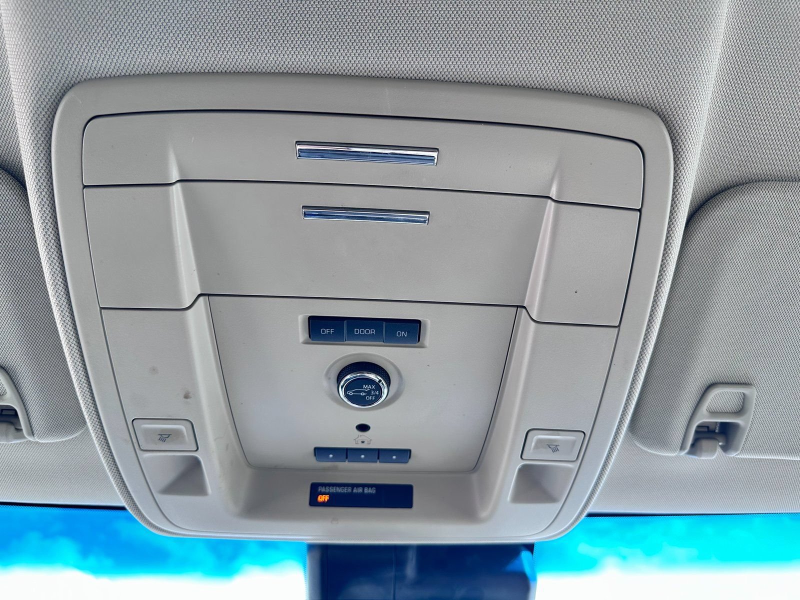 Used 2019 Chevrolet Tahoe Premier RWD image 29