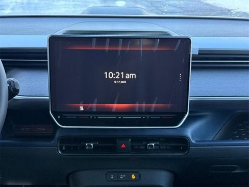 New 2025 Volkswagen ID. Buzz Pro S Plus image 9