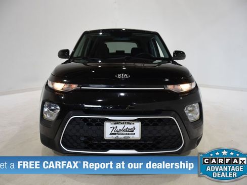 Used 2020 Kia Soul LX image 2