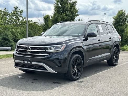 Used 2023 Volkswagen Atlas SE w/ Black Wheel Package AWD/4WD image 1