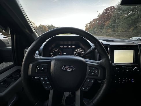 Used 2015 Ford F150 XLT w/ Equipment Group 302A Luxury image 13