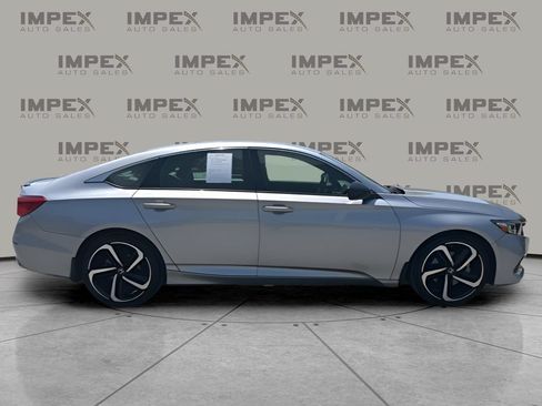 Used 2022 Honda Accord Sport image 6