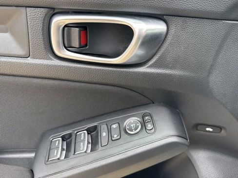Used 2024 Honda Civic Sport image 43