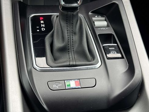 Used 2025 Alfa Romeo Tonale w/ Premium Package AWD/4WD image 27