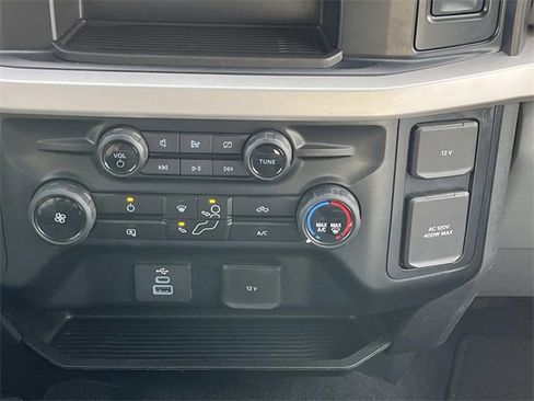Used 2024 Ford F350 XLT image 18