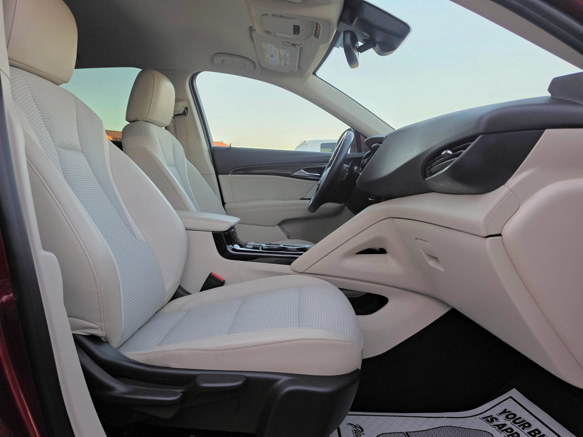 Used 2022 Buick Envision Preferred FWD image 37
