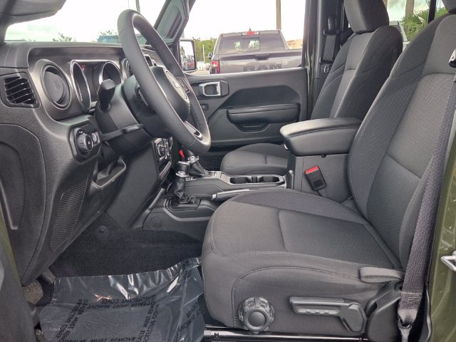 Certified 2023 Jeep Wrangler Unlimited Sport AWD/4WD image 13