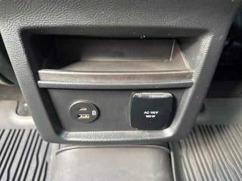 Certified 2022 Ford Edge SEL w/ Convenience Package image 35