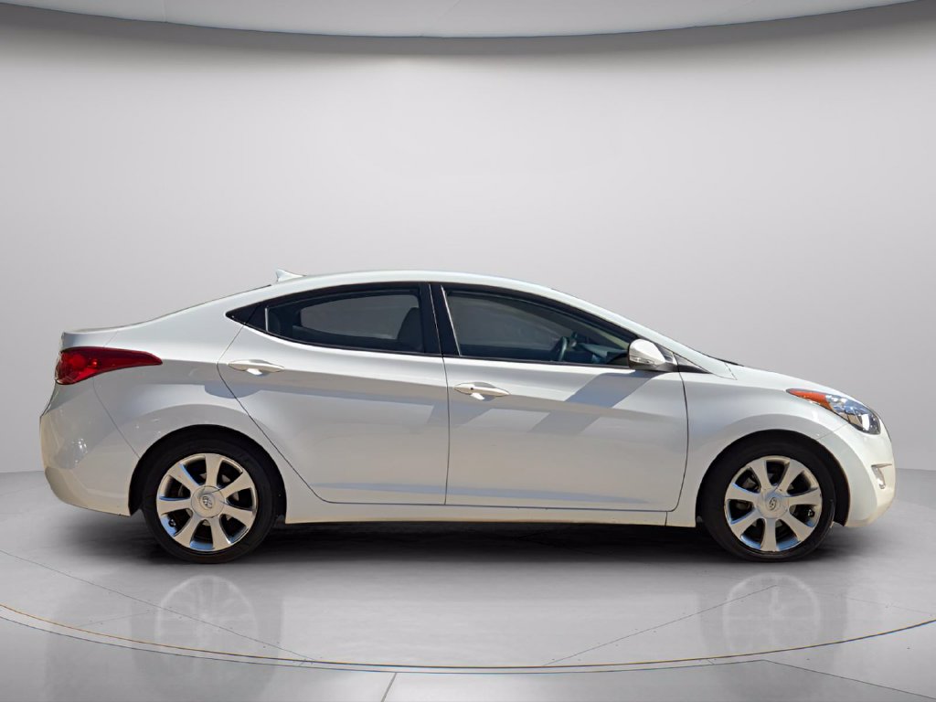 Used 2012 Hyundai Elantra Limited w/ Technology Pkg 5 FWD image 8