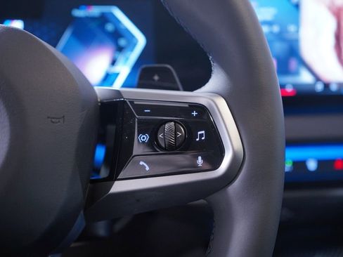 Used 2025 BMW X3 xDrive30i w/ M Sport Package image 19