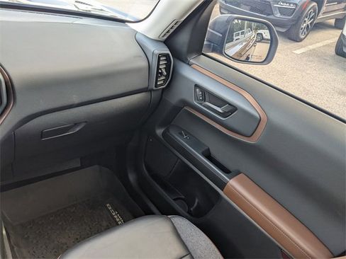 Used 2022 Ford Bronco Sport Outer Banks image 14