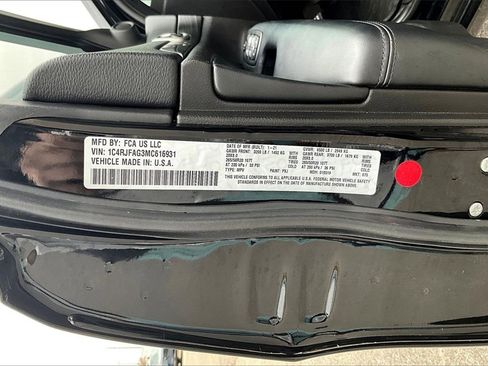 Used 2021 Jeep Grand Cherokee Laredo X image 30