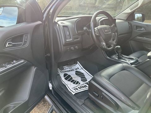 Used 2018 GMC Canyon All Terrain w/ All Terrain X Package image 11