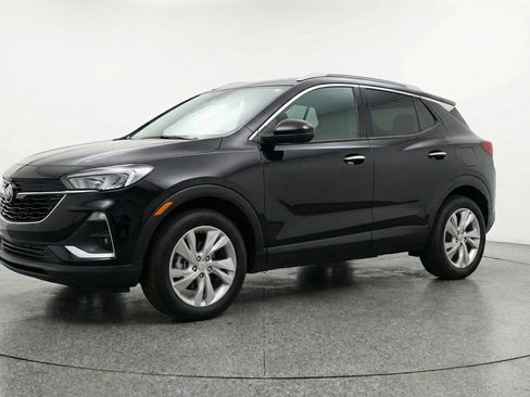 Used 2025 Buick Encore GX Preferred FWD image 3