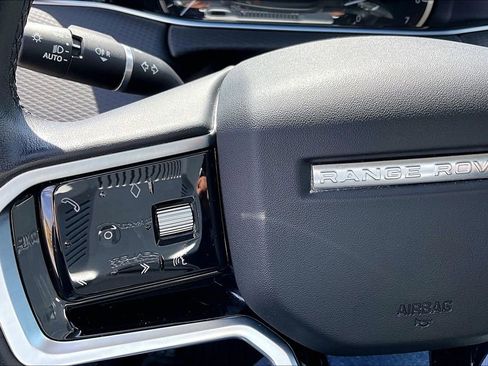 Used 2023 Land Rover Range Rover Evoque S AWD/4WD image 26