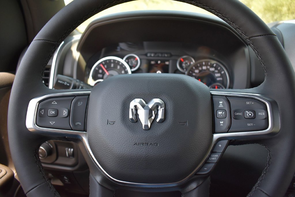 New 2026 RAM 1500 Big Horn AWD/4WD image 14