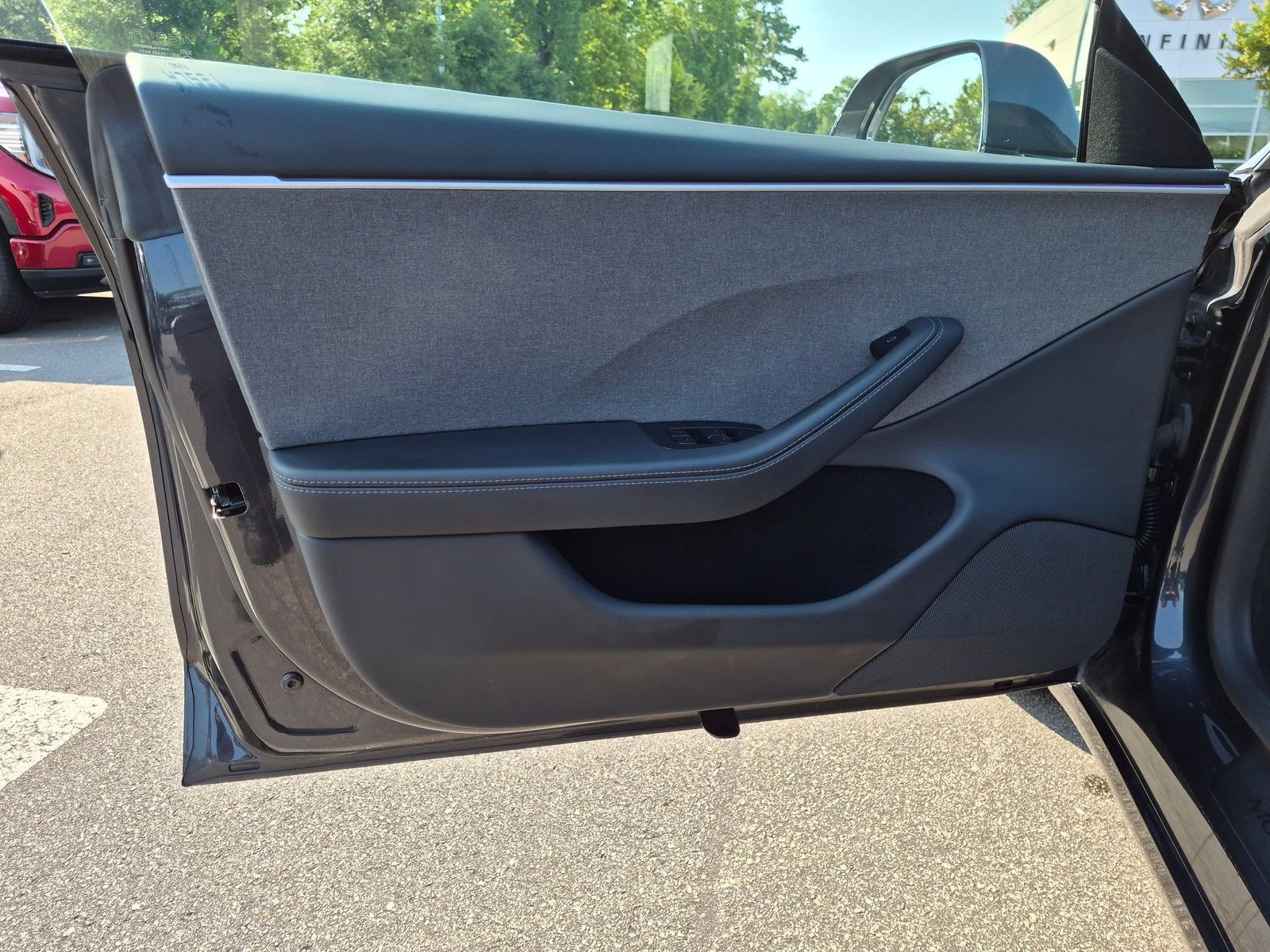 Used 2025 Tesla Model 3 Long Range RWD image 12