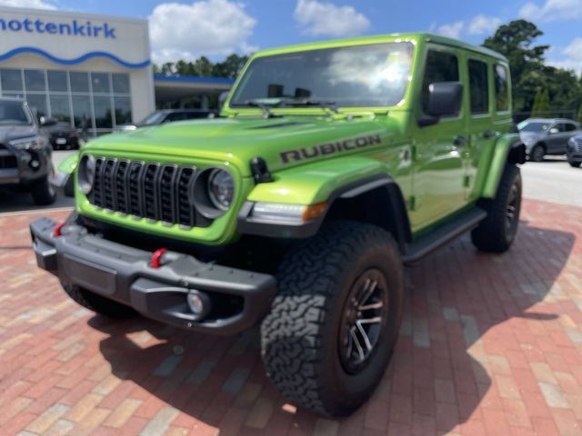 Used 2025 Jeep Wrangler Unlimited Rubicon AWD/4WD image 1