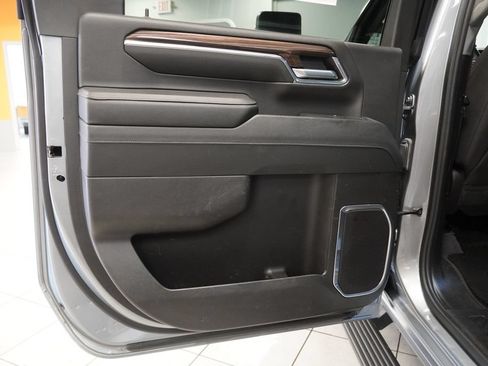 Used 2024 Chevrolet Silverado 3500 LT w/ Convenience Package AWD/4WD image 24