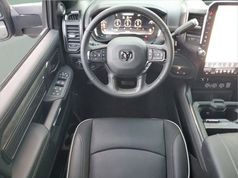 New 2026 RAM 3500 Limited image 10