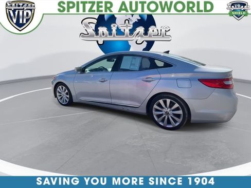 Used 2017 Hyundai Azera Limited image 3