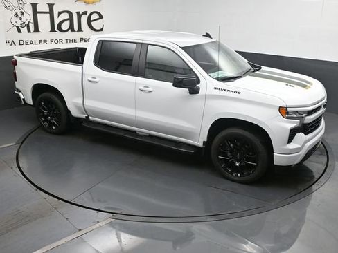 New 2025 Chevrolet Silverado 1500 RST w/ Convenience Package II image 16