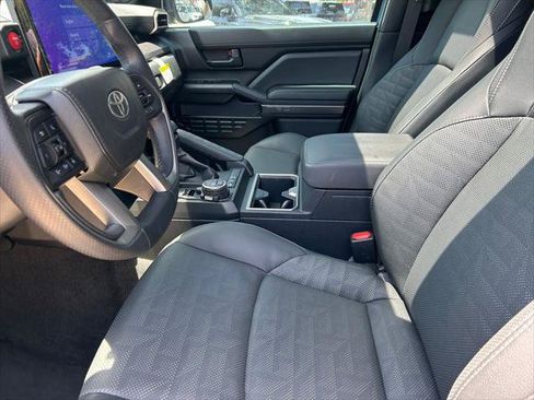 Certified 2026 Toyota 4Runner TRD Off-Road Premium w/ Tow Technology Package AWD/4WD image 11
